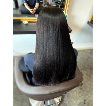 ダメージレス縮毛矯正で自然な艶髪に！【横井】 | 浜松市の美容室 Le･reve（ル・レーヴ）和田店