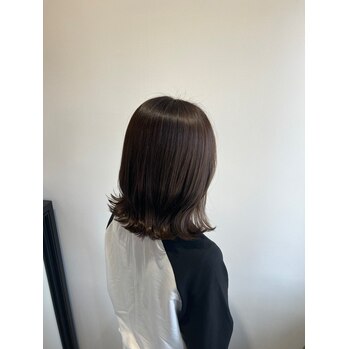 ミディアムレイヤー【横井】 | 個室有り・プライベートサロンの雰囲気 美容室Le･reve（ル・レーヴ）浜松和田店 - あなたの「なりたい」を叶える美容室