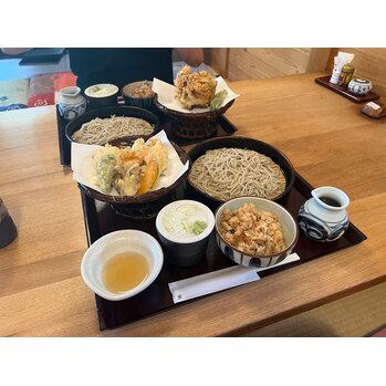 ラーメン日記 番外編【横井】 | 個室有り・プライベートサロンの雰囲気 美容室Le･reve（ル・レーヴ）浜松和田店 - あなたの「なりたい」を叶える美容室