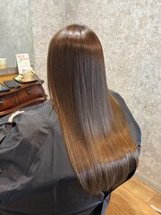 ツヤサラストレート【谷平】 | 個室有り・プライベートサロンの雰囲気 美容室Le･reve（ル・レーヴ）浜松和田店 - あなたの「なりたい」を叶える美容室