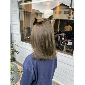 透明感たっぷりのオリーブベージュ【横井】 | 個室有り・プライベートサロンの雰囲気 美容室Le･reve（ル・レーヴ）浜松和田店 - あなたの「なりたい」を叶える美容室
